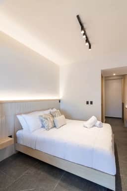 Myla - Loft Condesa with Balcony Interior Views