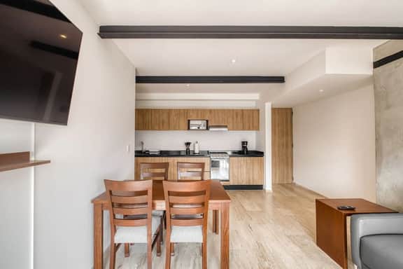 Myla - Casa Calderon - Roma Norte (HF)
