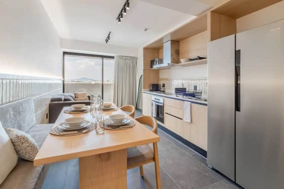 Myla - Plus Loft Condesa with Balcony Interior Views