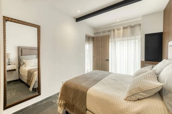 Myla-02C- 1BR Roma Norte - LowF
